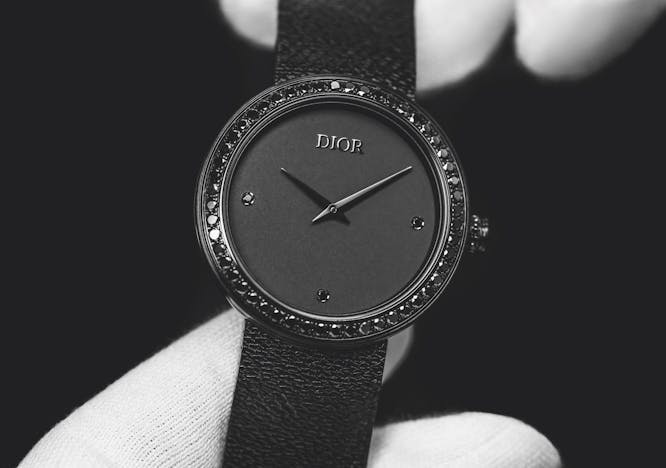 Dior La De de Dior timepiece in black with diamonds
